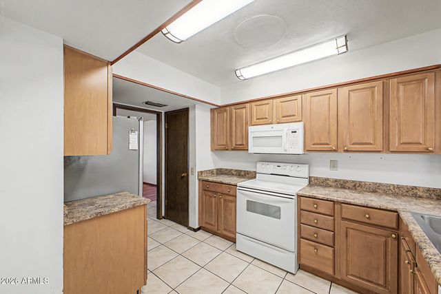 9847 W Wrangler Drive, Sun City, AZ 85373