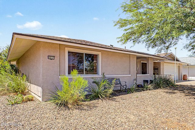 9847 W Wrangler Drive, Sun City, AZ 85373