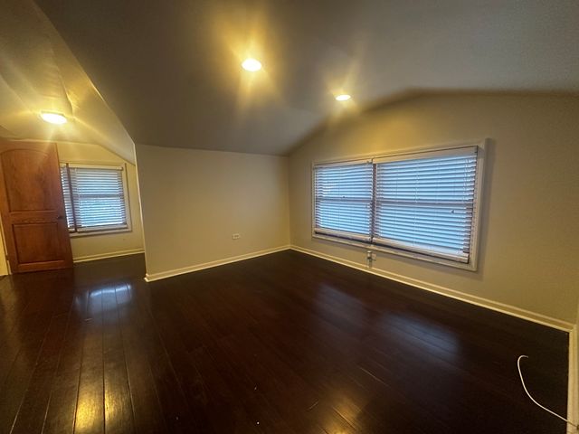 3147 Sunnyside Avenue, Brookfield, IL 60513