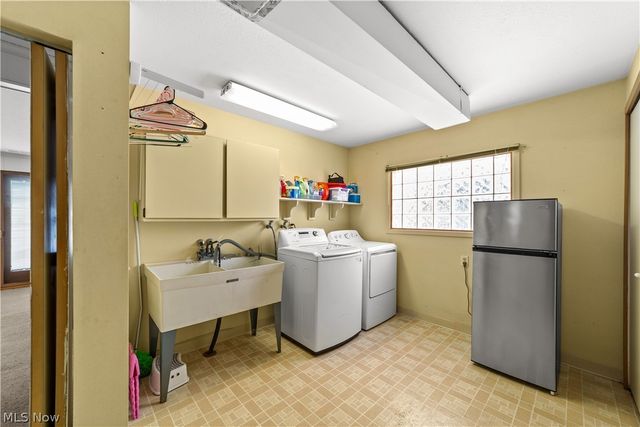 6728 Edgemoor Avenue, Solon, OH 44139