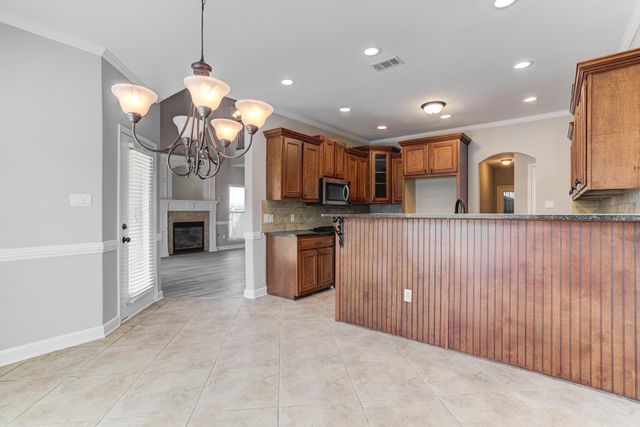 9695 WOODLAND CREEK LN, Unincorporated, TN 38018