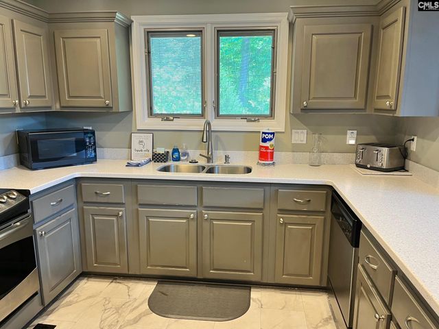 1072 Vansant Road, Leesville, SC 29070