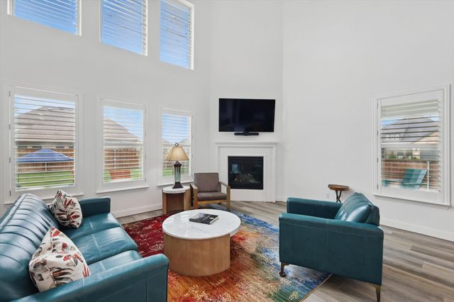 1210 Blazingstar Drive, Haslet, TX 76177