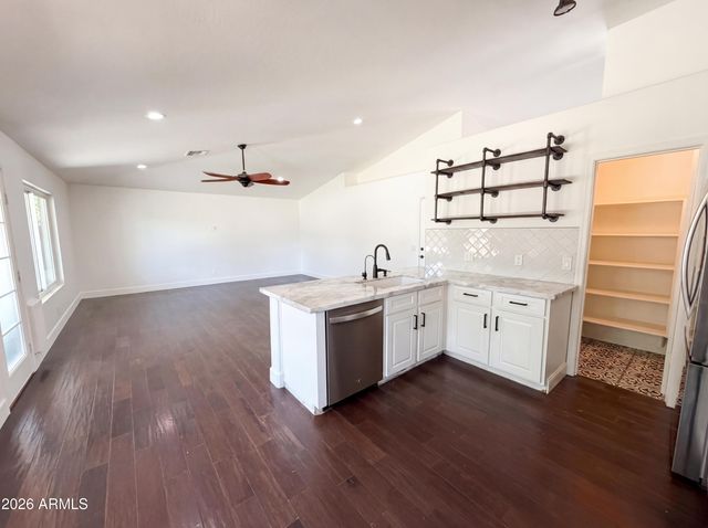 3739 E BARANCA Court, Gilbert, AZ 85297