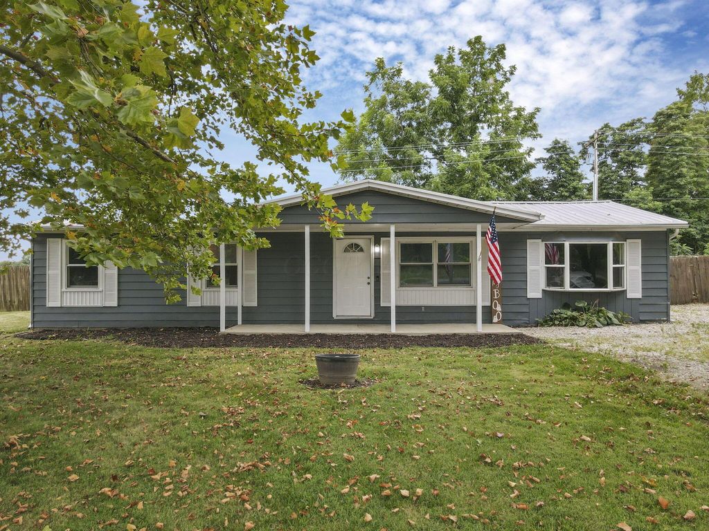 2793 Pleasant Drive NE, Lancaster, OH 43130