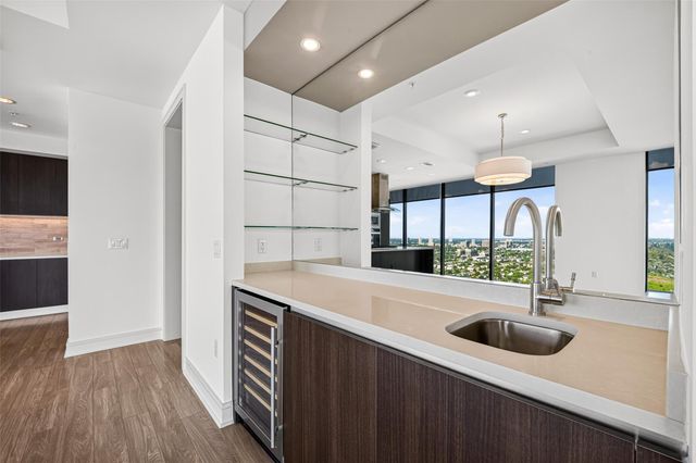 2651 Kipling Street 3404, Houston, TX 77098