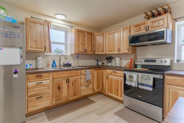 3406 Hartmetz Avenue, Evansville, IN 47712