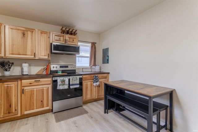 3406 Hartmetz Avenue, Evansville, IN 47712