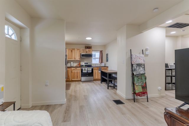 3406 Hartmetz Avenue, Evansville, IN 47712