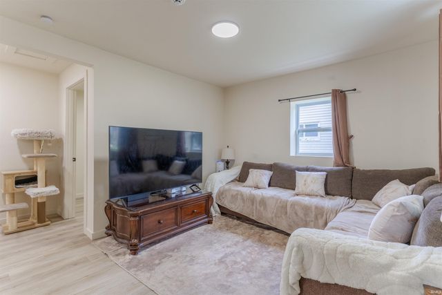 3406 Hartmetz Avenue, Evansville, IN 47712