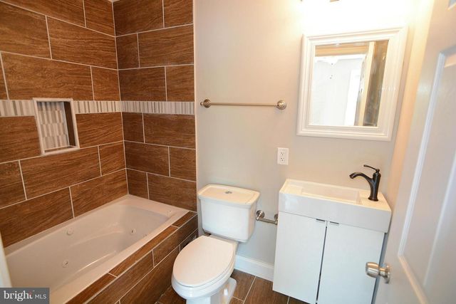 1009 N WASHINGTON ST N, Baltimore, MD 21205