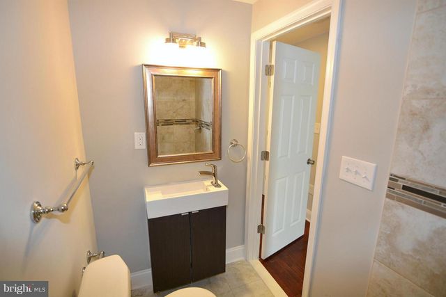 1009 N WASHINGTON ST N, Baltimore, MD 21205