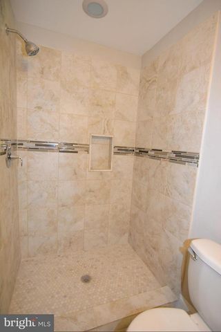 1009 N WASHINGTON ST N, Baltimore, MD 21205