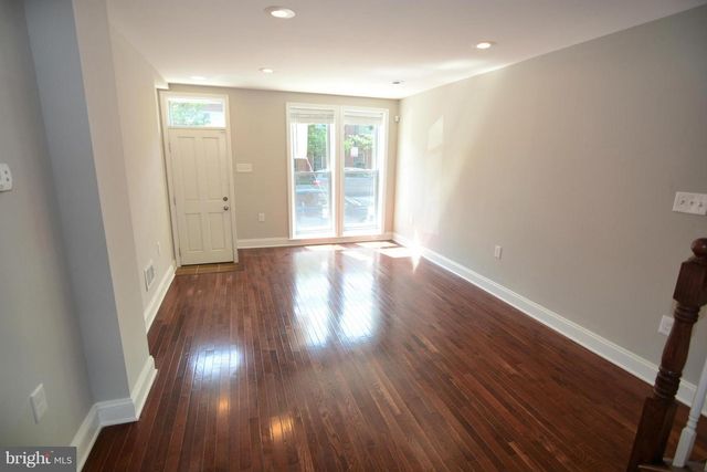 1009 N WASHINGTON ST N, Baltimore, MD 21205