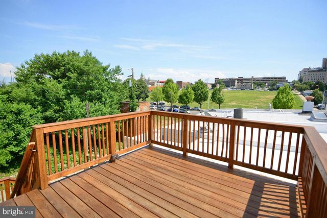 1009 N WASHINGTON ST N, Baltimore, MD 21205