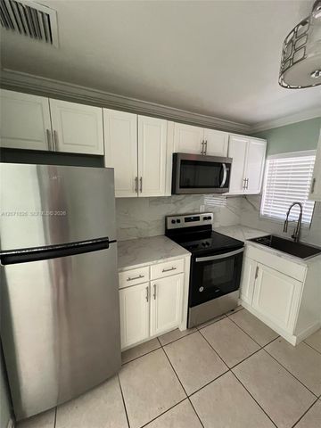 6101 Rodman Street 2, Hollywood, FL 33023