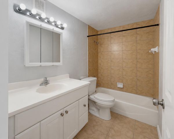 1223 W 27th Street, Riviera Beach, FL 33404