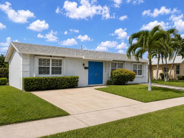 1223 W 27th Street, Riviera Beach, FL 33404