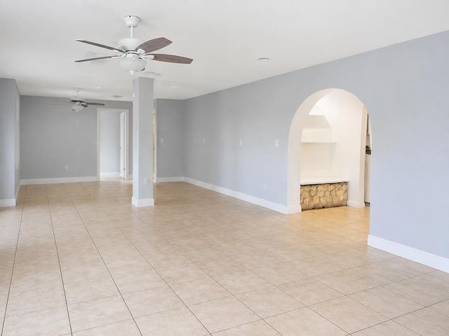 1223 W 27th Street, Riviera Beach, FL 33404