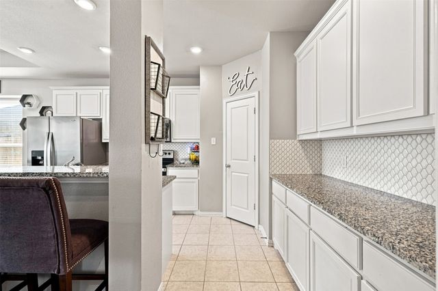 1321 Raleigh Path Road, Denton, TX 76208