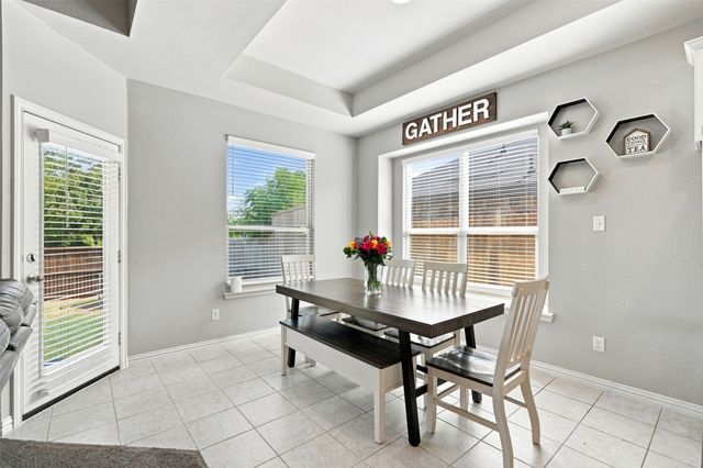 1321 Raleigh Path Road, Denton, TX 76208