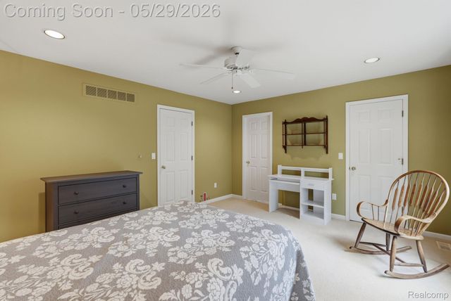 47301 Bramblewood Court, Novi, MI 48374
