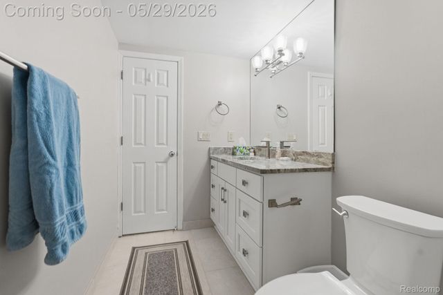 47301 Bramblewood Court, Novi, MI 48374