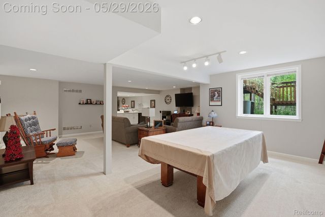 47301 Bramblewood Court, Novi, MI 48374