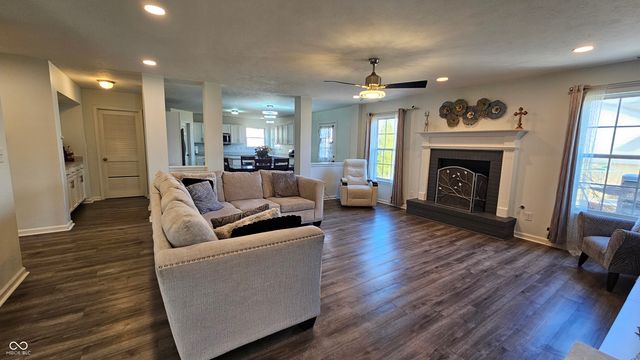 13695 McDowell Drive, Fishers, IN 46038