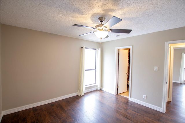 8615 Putnam Drive C, Austin, TX 78757