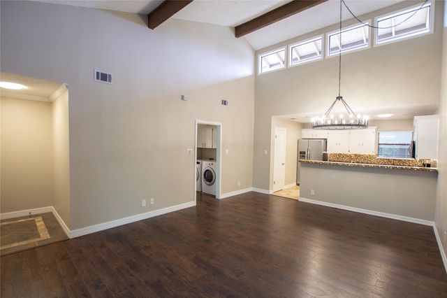 8615 Putnam Drive C, Austin, TX 78757