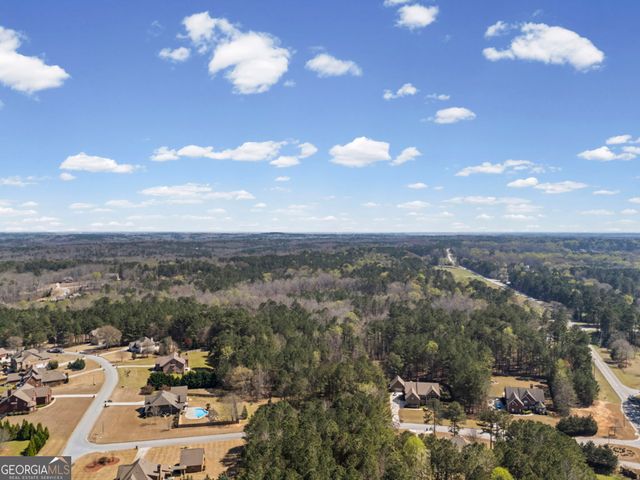 8 Ranan Lane, Newnan, GA 30263