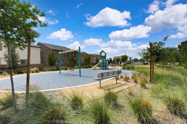 352 Lilly, Rialto, CA 92376