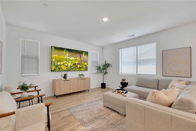 352 Lilly, Rialto, CA 92376