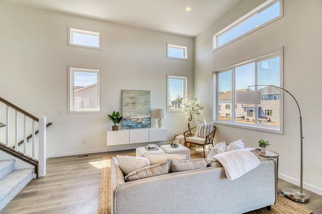 6747 68th Avenue S, Horace, ND 58047