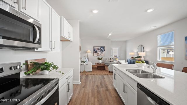 44 Pollen Drive, Ridgeland, SC 29936