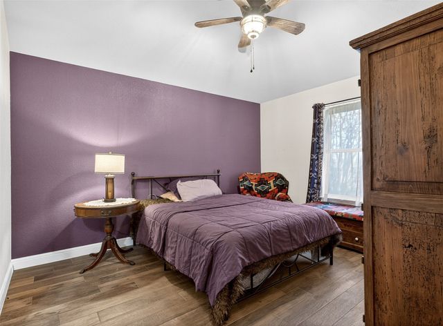 1006 Oakchase Court, Azle, TX 76020