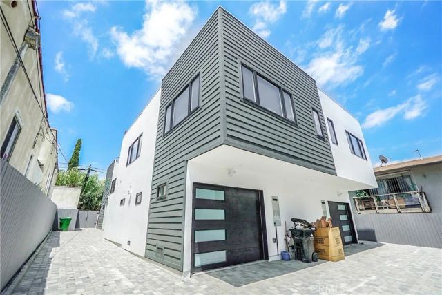 4635 Lexington Avenue, Los Angeles, CA 90029