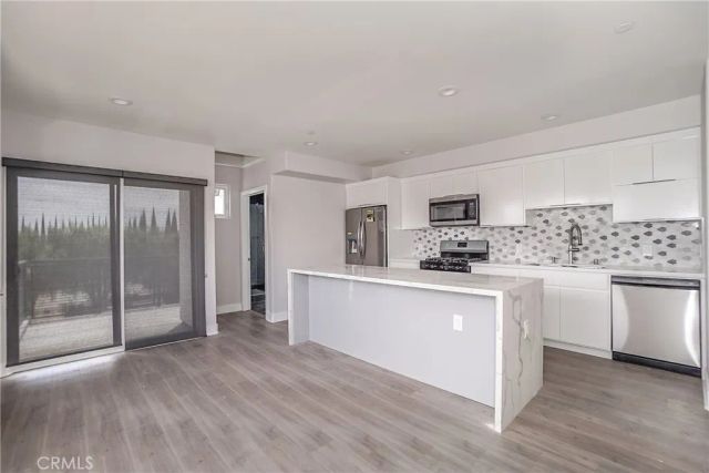 4635 Lexington Avenue, Los Angeles, CA 90029