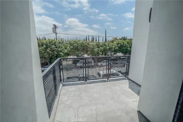 4635 Lexington Avenue, Los Angeles, CA 90029