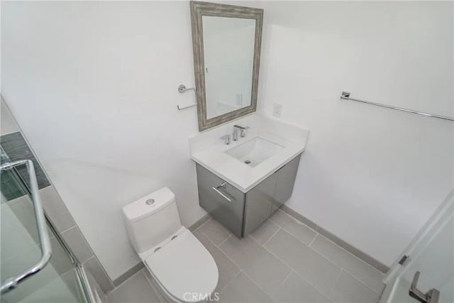4635 Lexington Avenue, Los Angeles, CA 90029