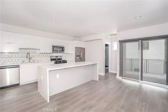 4635 Lexington Avenue, Los Angeles, CA 90029