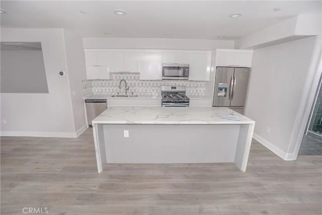 4635 Lexington Avenue, Los Angeles, CA 90029