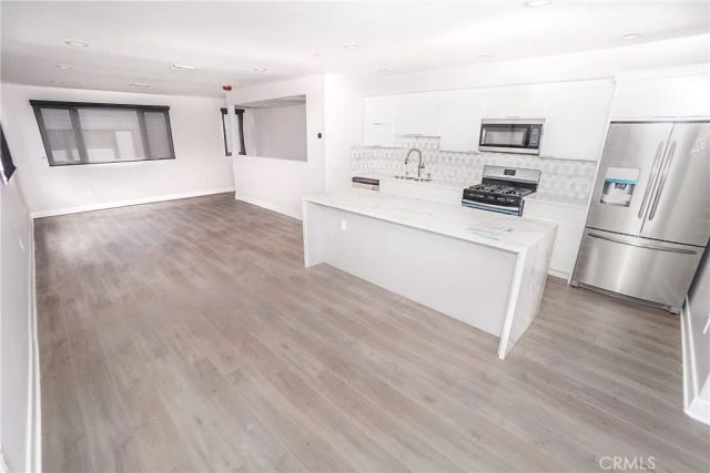 4635 Lexington Avenue, Los Angeles, CA 90029