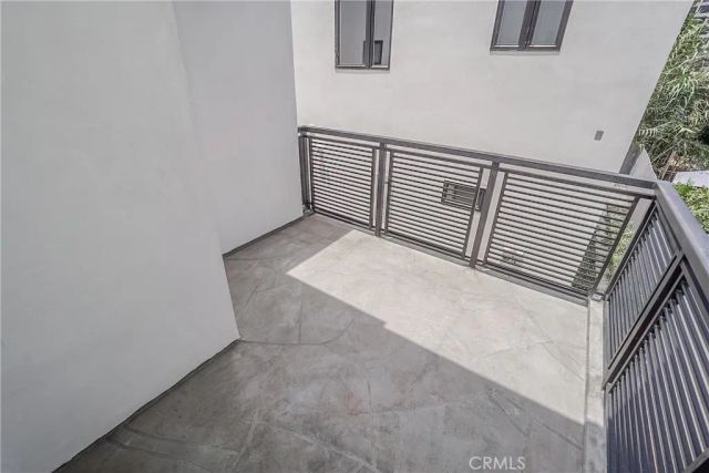 4635 Lexington Avenue, Los Angeles, CA 90029