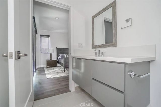 4635 Lexington Avenue, Los Angeles, CA 90029