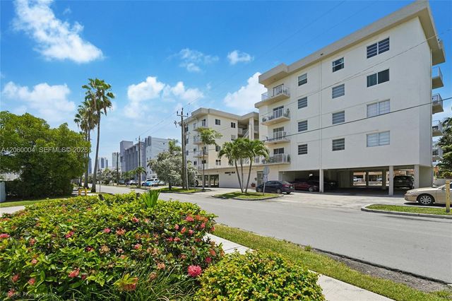 3536 NE 168th Street 206, North Miami Beach, FL 33160