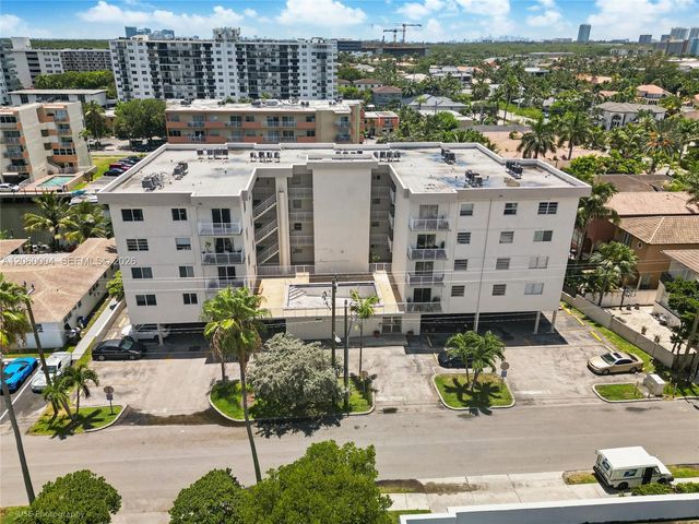 3536 NE 168th Street 206, North Miami Beach, FL 33160