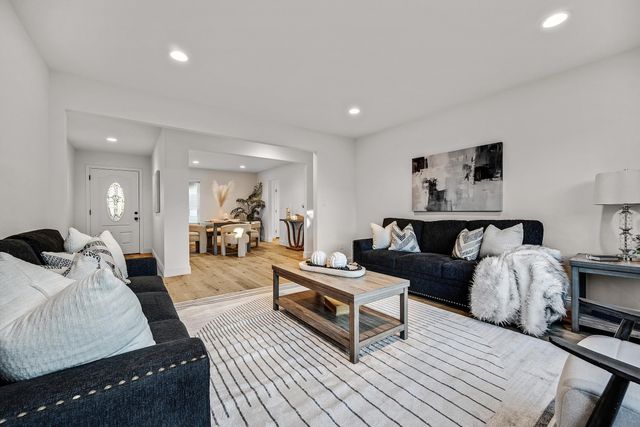 3600 Brookdale Cir, Antioch, CA 94509