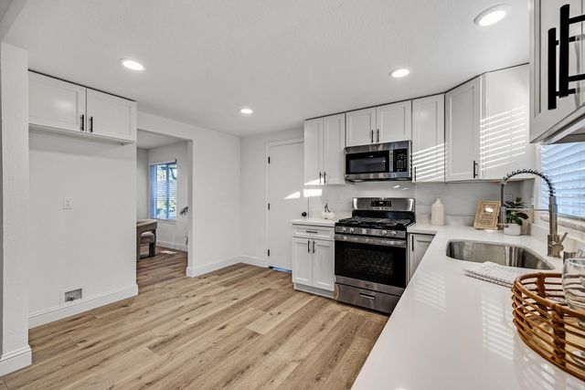 3600 Brookdale Cir, Antioch, CA 94509